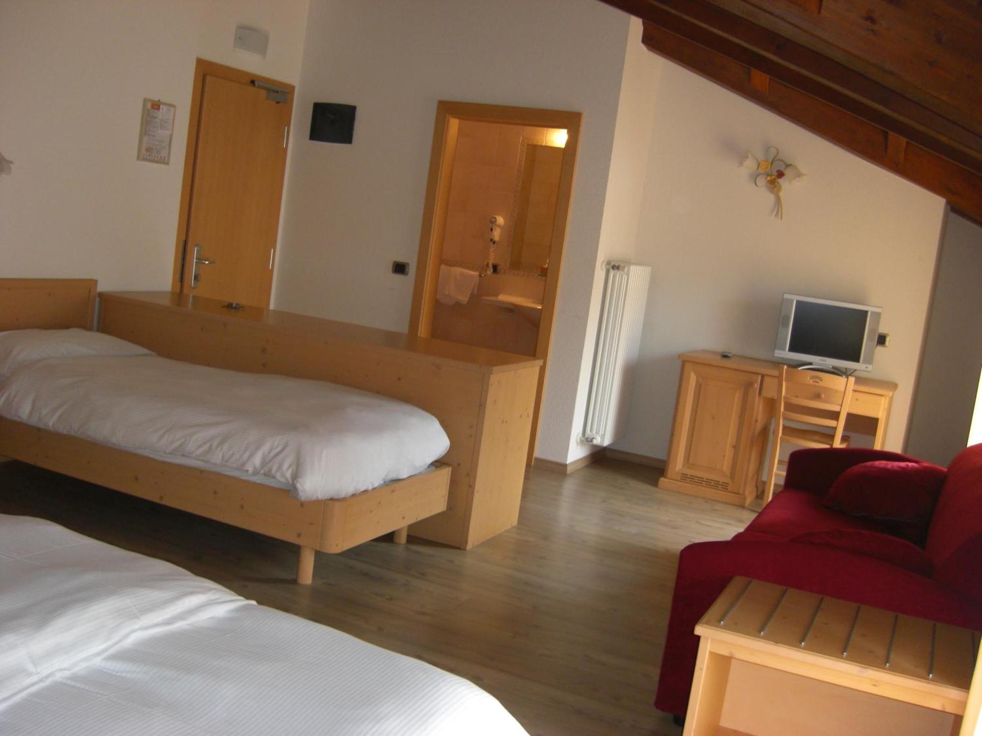 Hotel Rosa Alpina Andalo Eksteriør billede