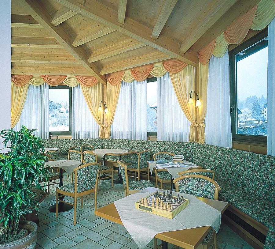 Hotel Rosa Alpina Andalo Eksteriør billede